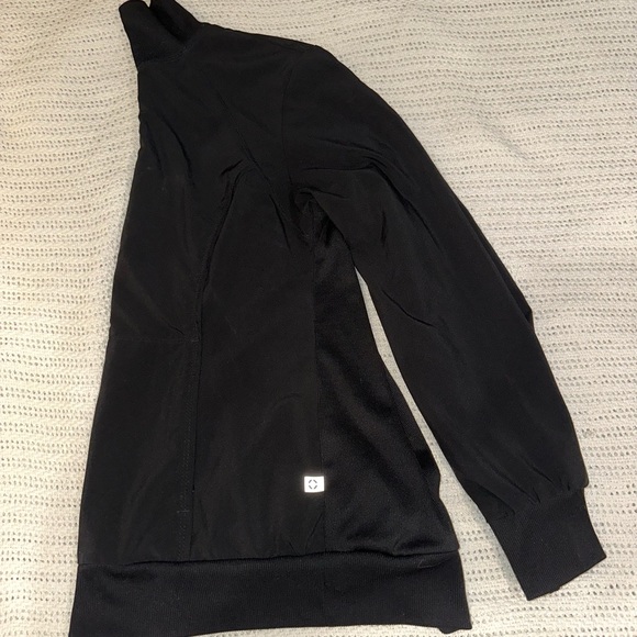 SOLD Cherokee Infinity Jacket - Picture 2 of 3